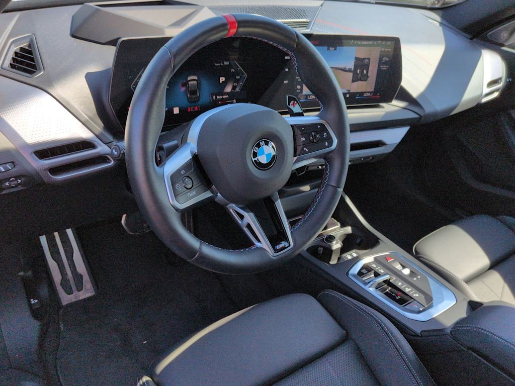 Thumbnail: 2025 BMW 2 Series - 2