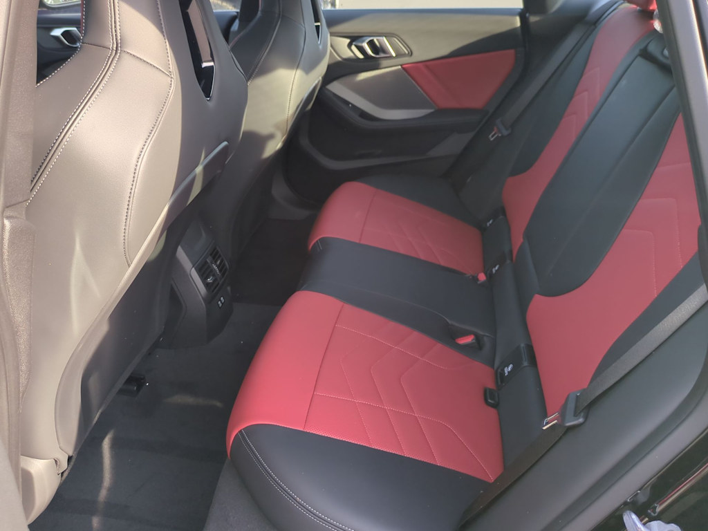 Thumbnail: 2025 BMW 2 Series - 28