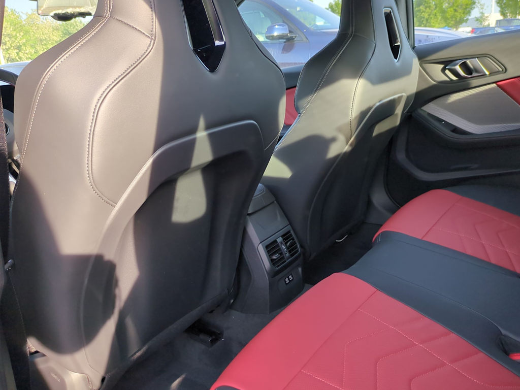 Thumbnail: 2025 BMW 2 Series - 13