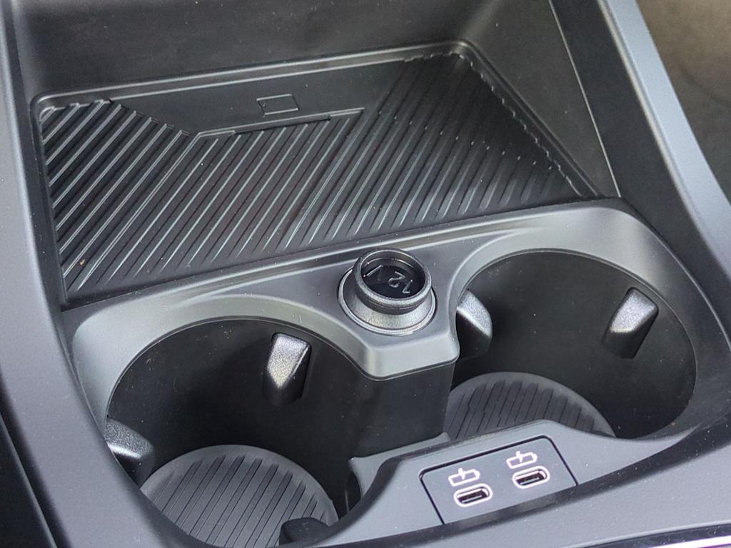 Thumbnail: 2025 BMW 2 Series - 36