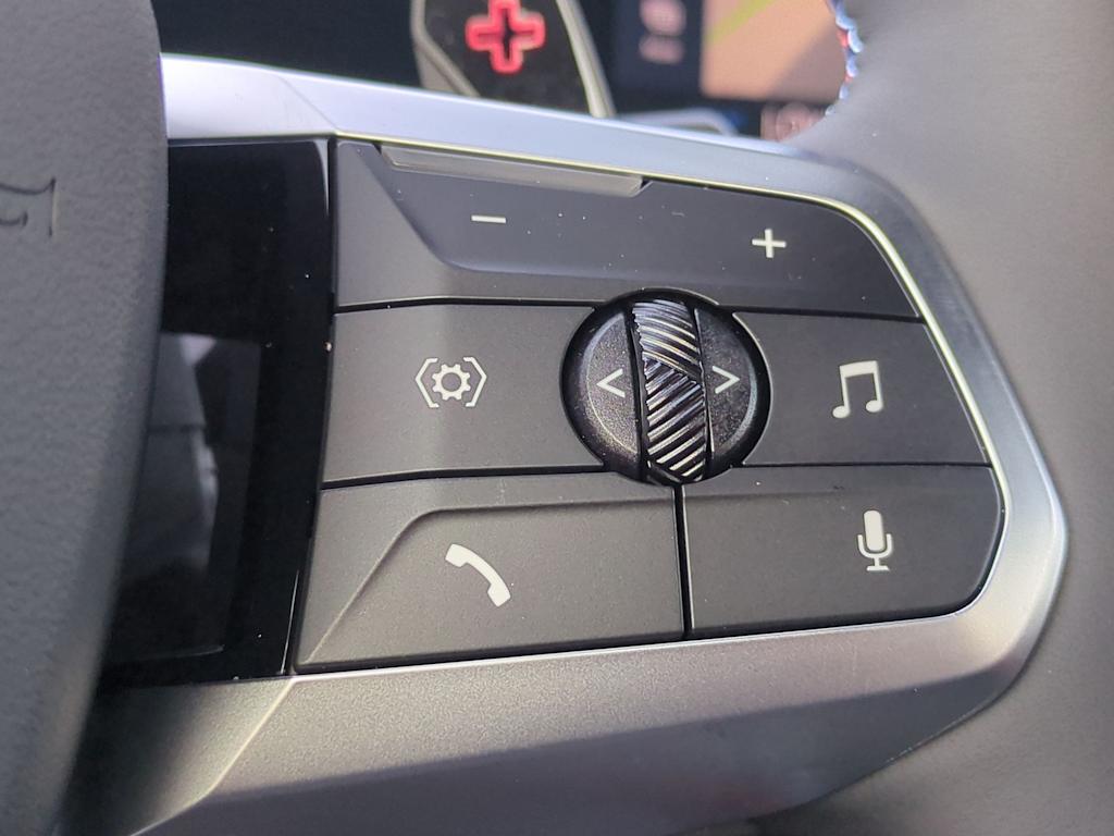 Thumbnail: 2025 BMW 2 Series - 32