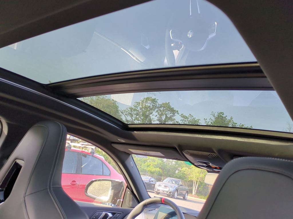 Thumbnail: 2025 BMW 2 Series - 30