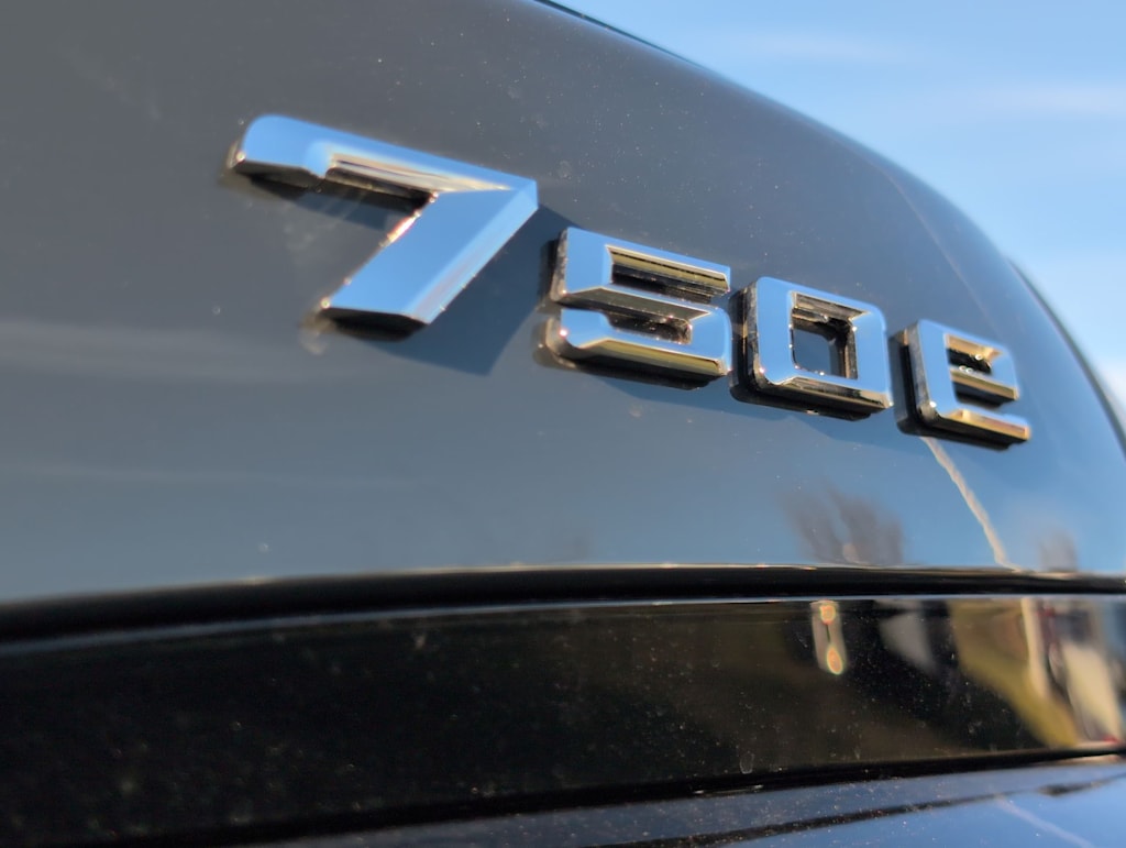 Thumbnail: 2026 BMW 7 Series - 27