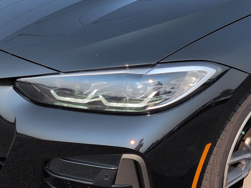 Thumbnail: 2023 BMW 4 Series - 21