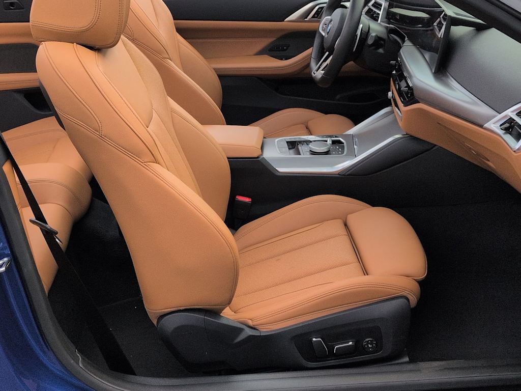 Thumbnail: 2026 BMW 4 Series - 12