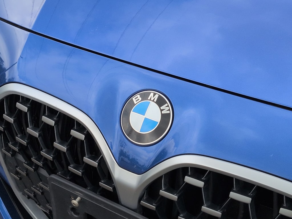 Thumbnail: 2026 BMW 4 Series - 24