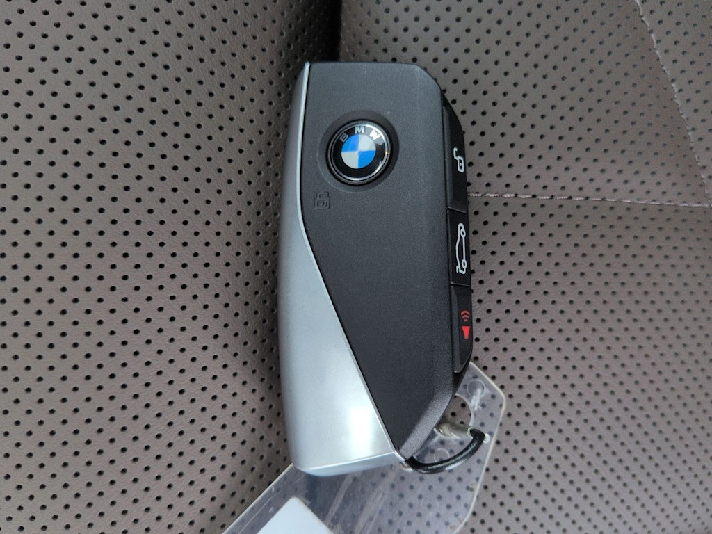 Thumbnail: 2026 BMW 5 Series - 17