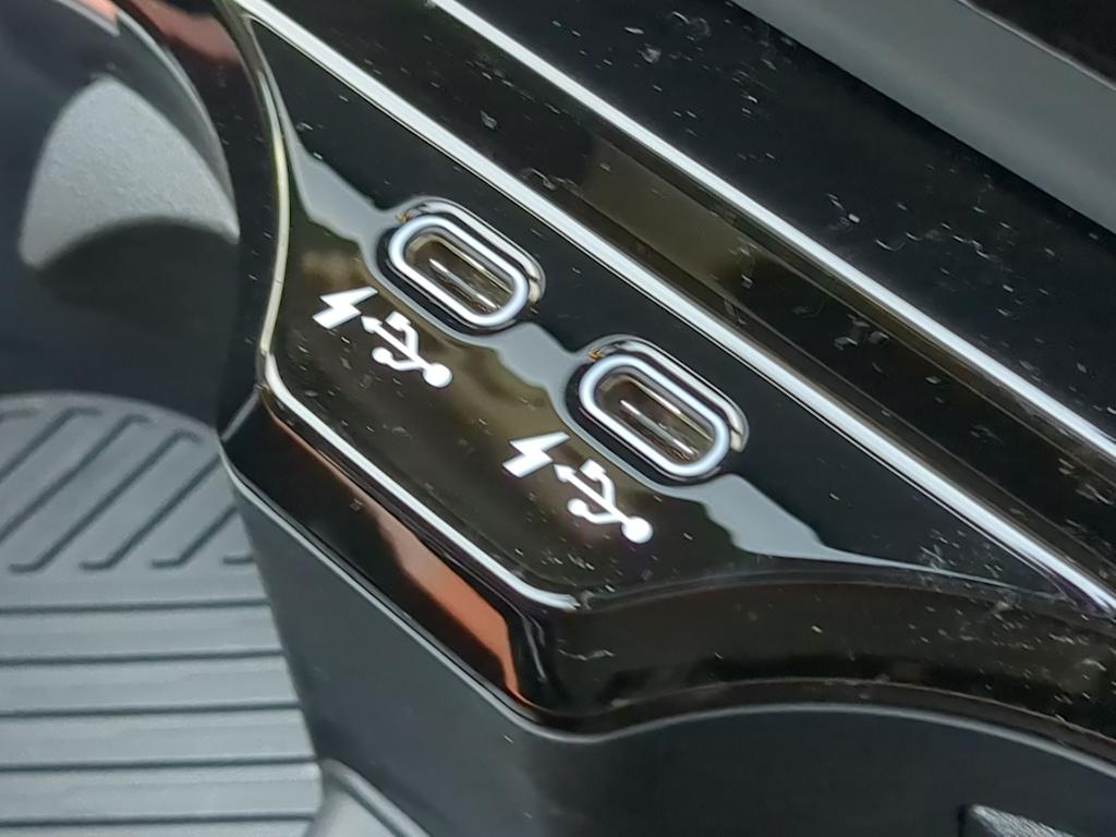 Thumbnail: 2026 BMW 5 Series - 39