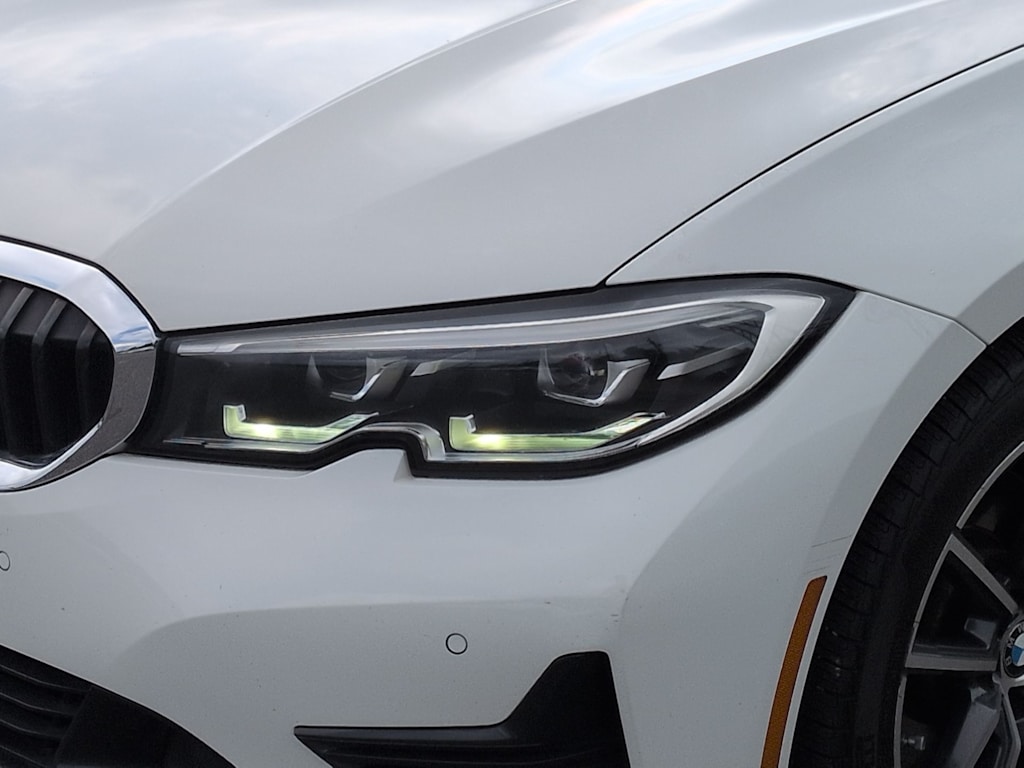 Thumbnail: 2019 BMW 3 Series - 23