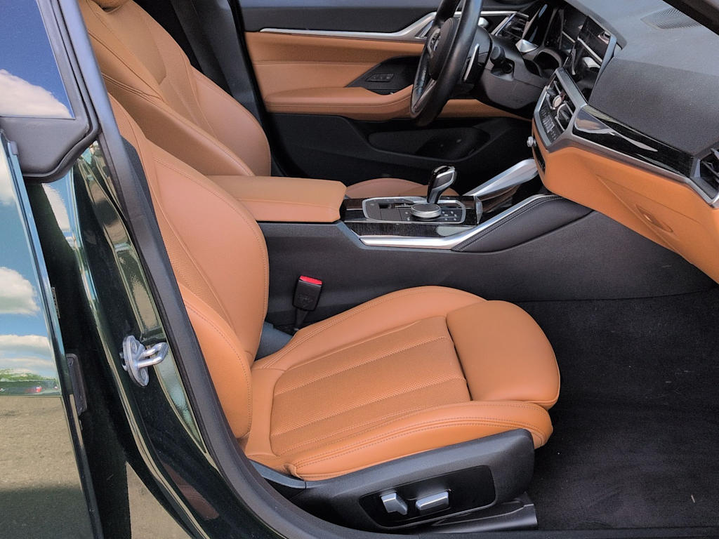 Thumbnail: 2022 BMW 4 Series - 12