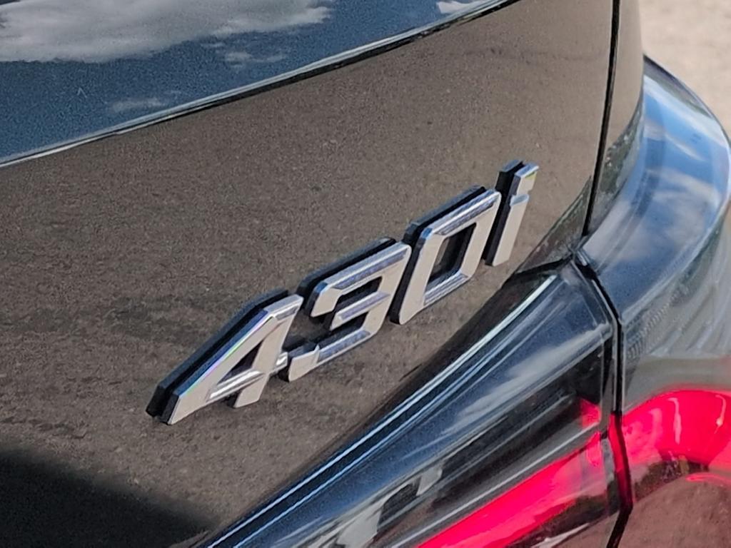 Thumbnail: 2022 BMW 4 Series - 26