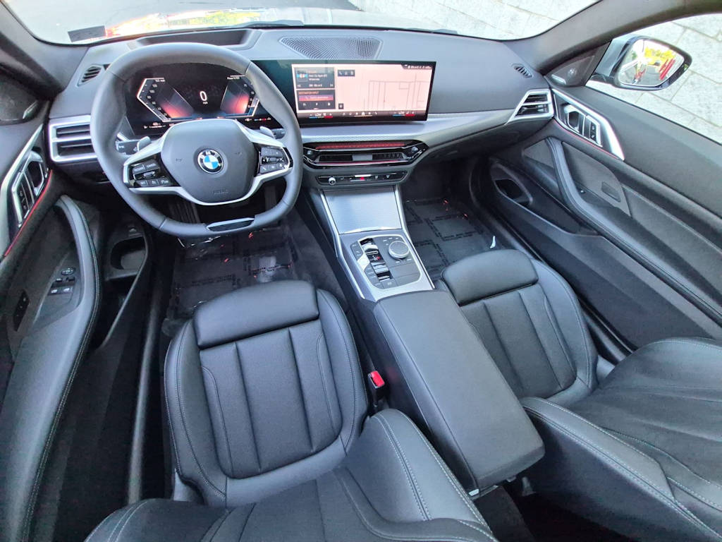 Thumbnail: 2026 BMW 4 Series - 13