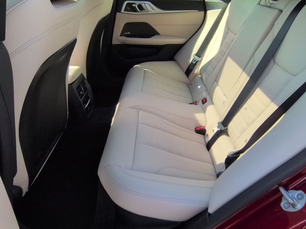 Thumbnail: 2025 BMW 4 Series - 13