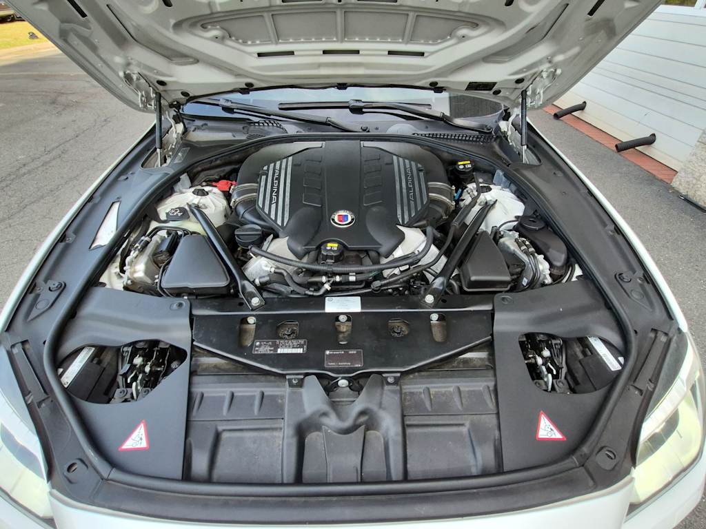 Thumbnail: 2015 BMW 6 Series - 9