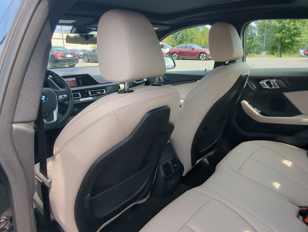 Thumbnail: 2024 BMW 2 Series - 13