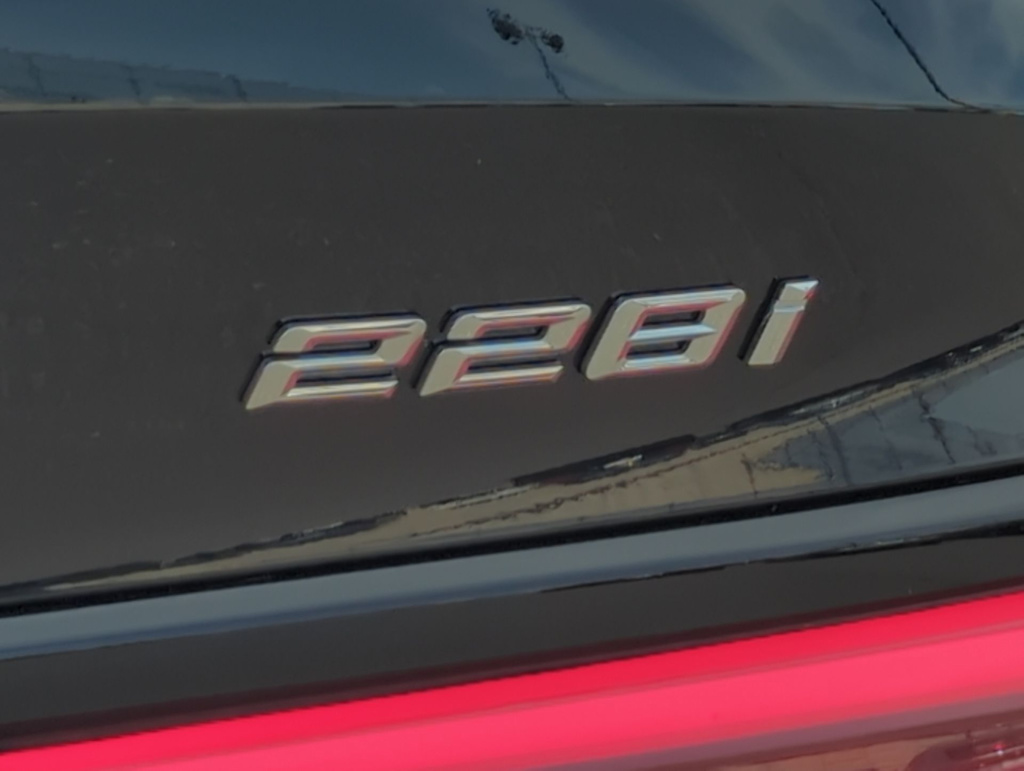 Thumbnail: 2024 BMW 2 Series - 24