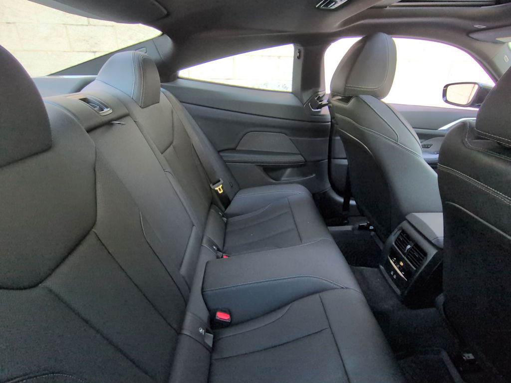 Thumbnail: 2023 BMW 4 Series - 29
