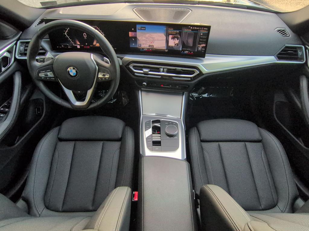 Thumbnail: 2024 BMW 4 Series - 10