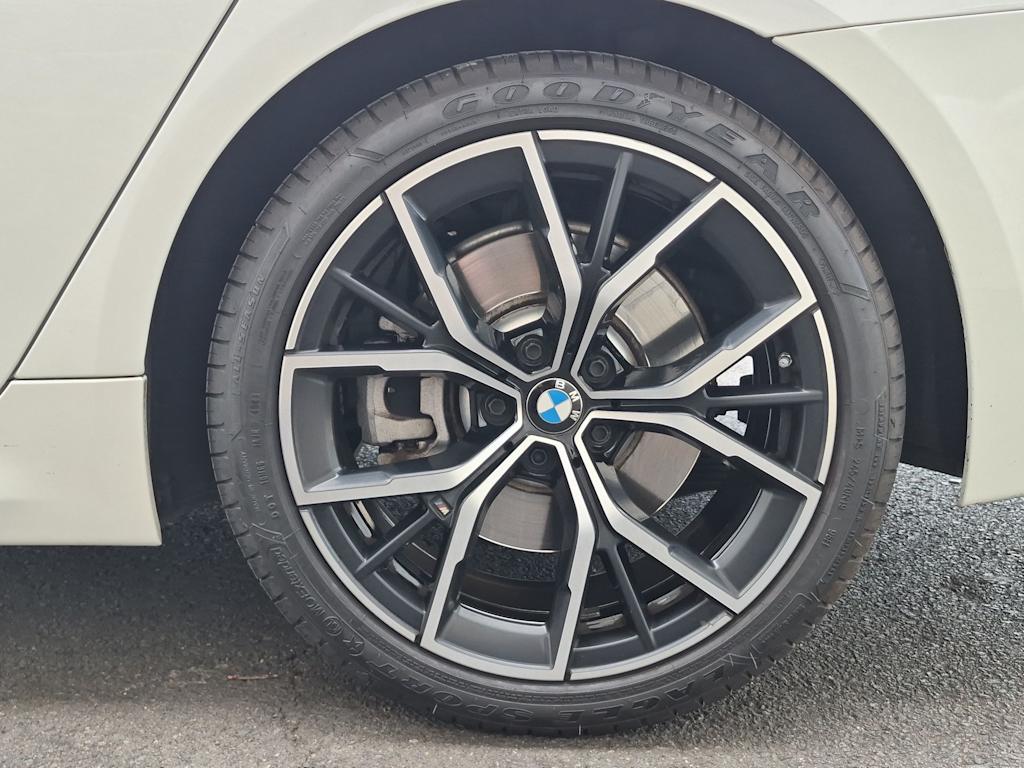 Thumbnail: 2022 BMW 5 Series - 8