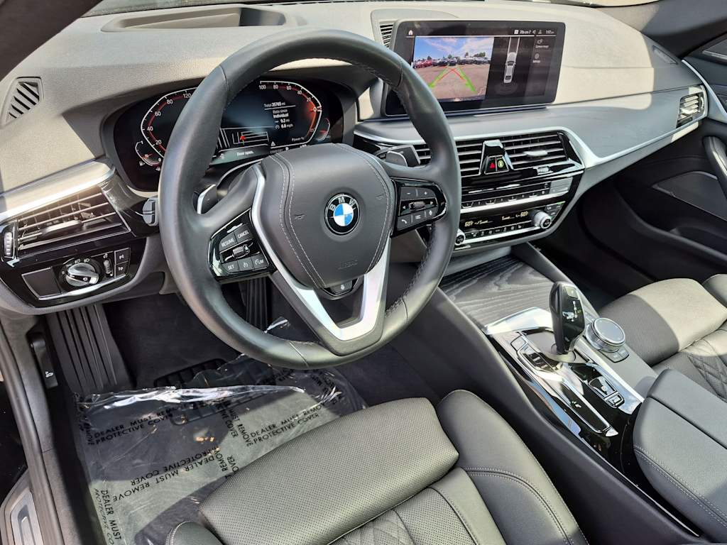 Thumbnail: 2023 BMW 5 Series - 2