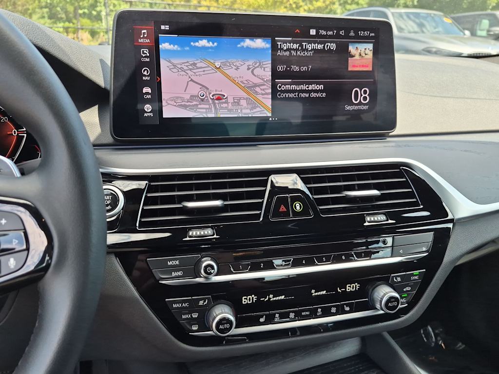 Thumbnail: 2023 BMW 5 Series - 35