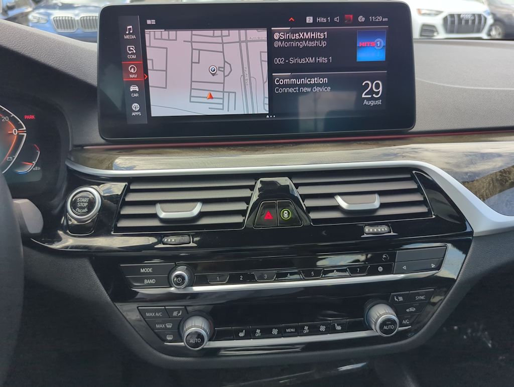 Thumbnail: 2023 BMW 5 Series - 15