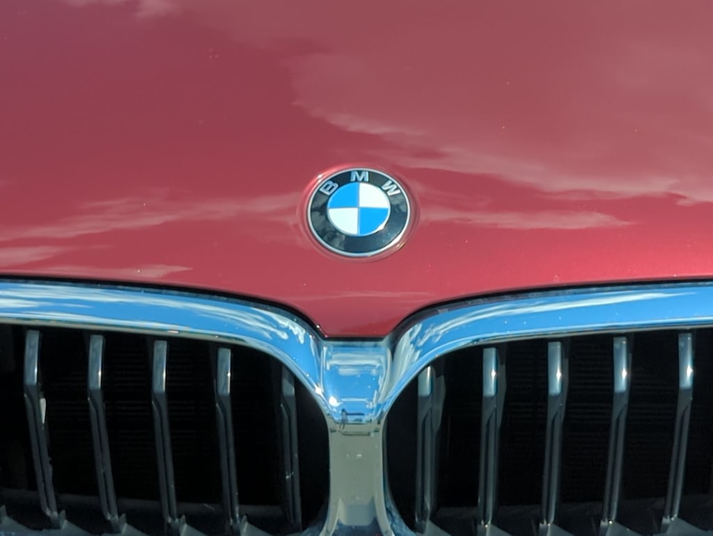 Thumbnail: 2023 BMW 5 Series - 7