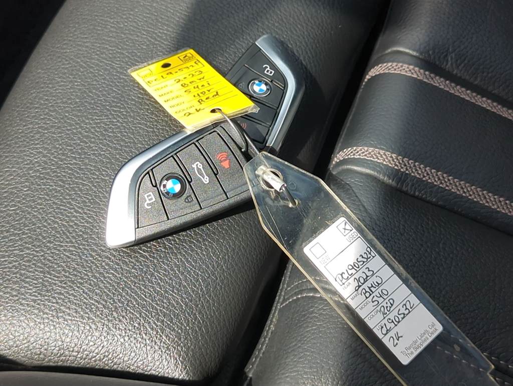 Thumbnail: 2023 BMW 5 Series - 19