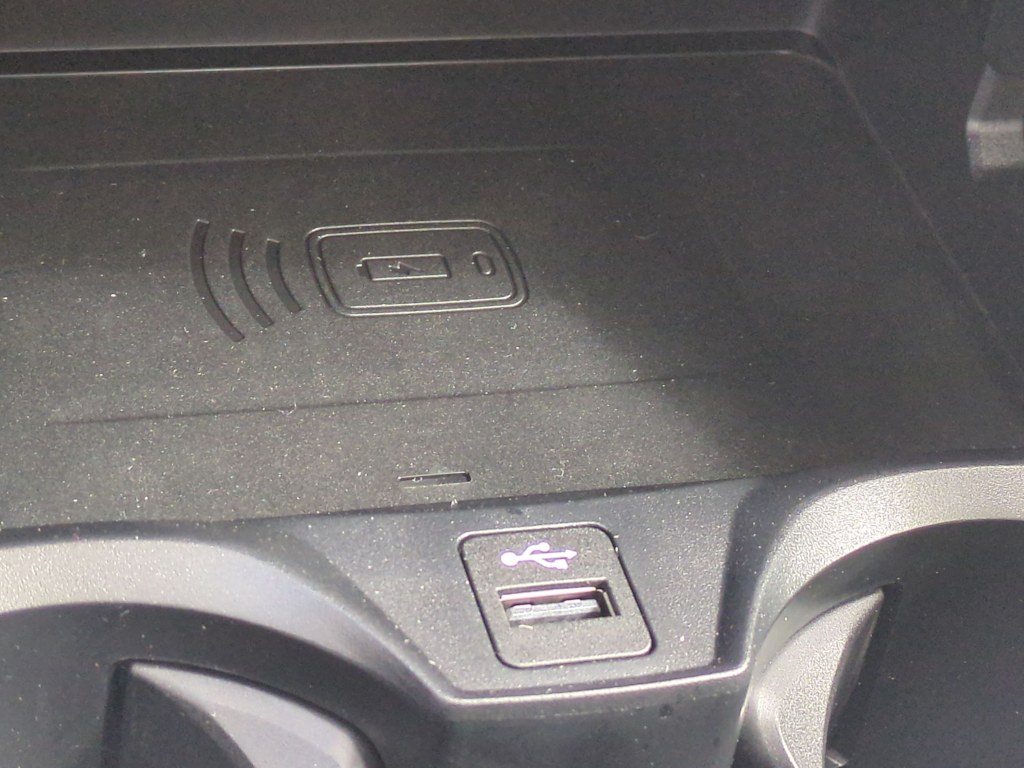 Thumbnail: 2025 BMW 4 Series - 37