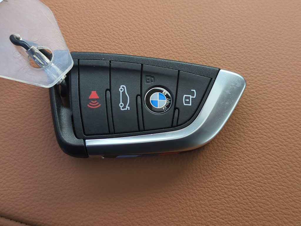 Thumbnail: 2025 BMW 4 Series - 18