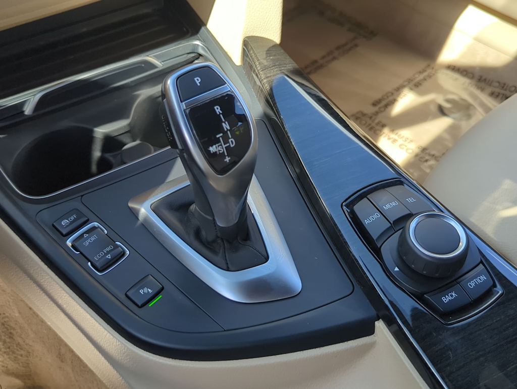 Thumbnail: 2016 BMW 3 Series - 15