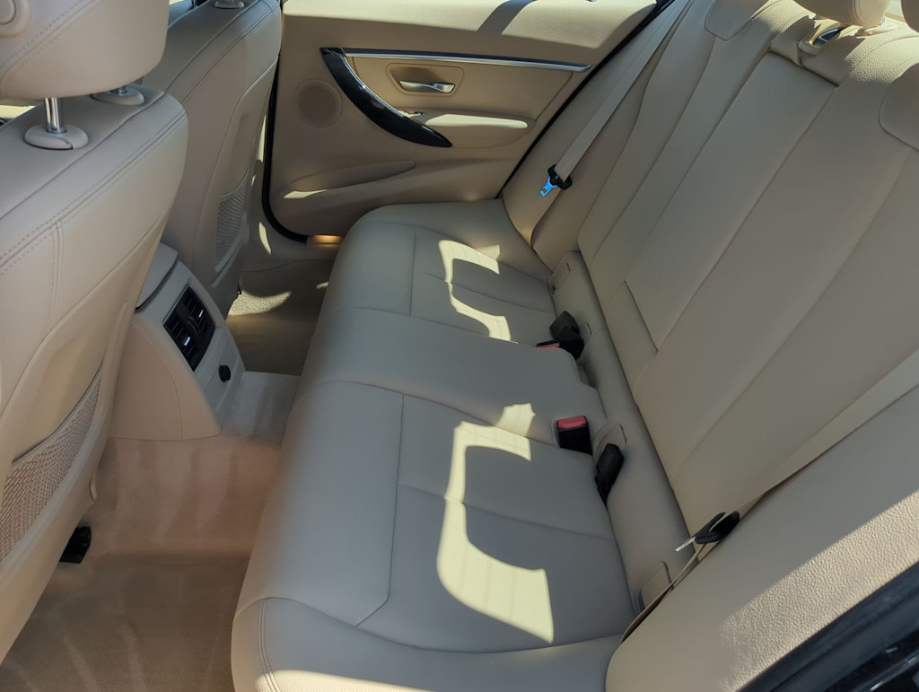 Thumbnail: 2016 BMW 3 Series - 28