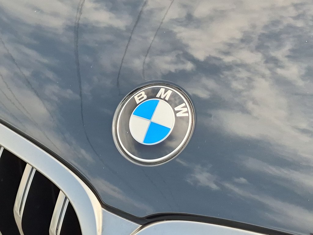 Thumbnail: 2021 BMW 8 Series - 6