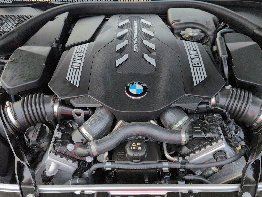 Thumbnail: 2024 BMW 8 Series - 9