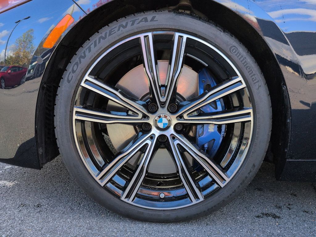 Thumbnail: 2024 BMW 8 Series - 8