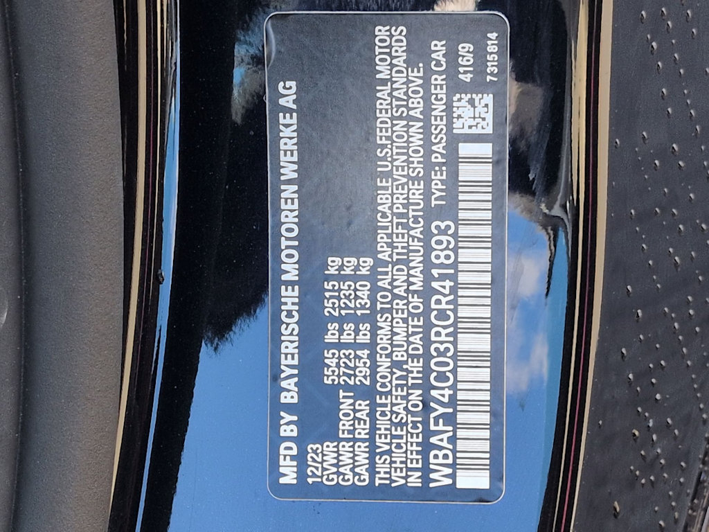 Thumbnail: 2024 BMW 8 Series - 18