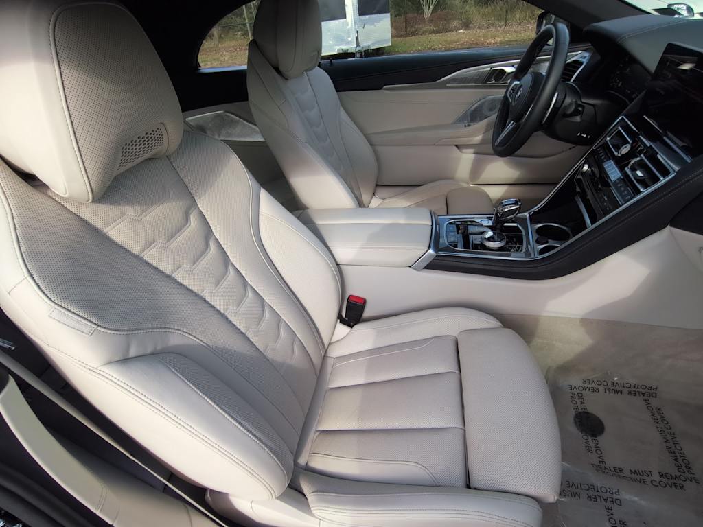 Thumbnail: 2024 BMW 8 Series - 29