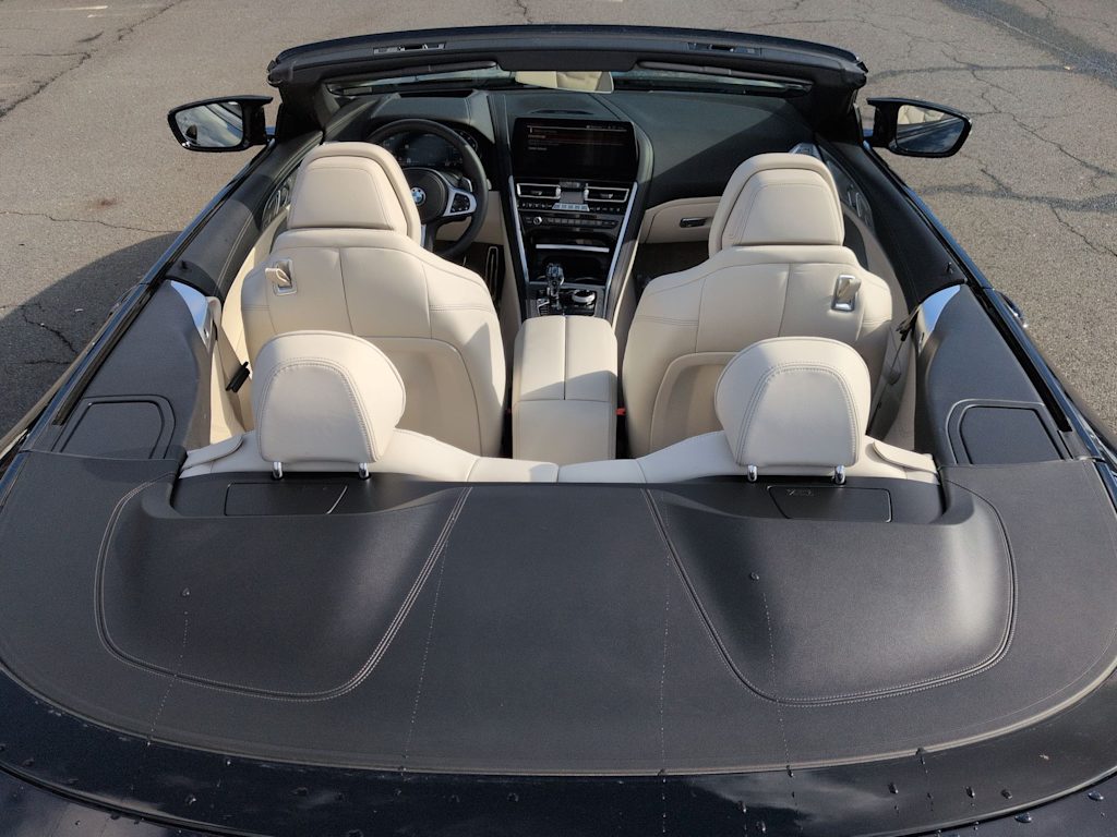 Thumbnail: 2024 BMW 8 Series - 9