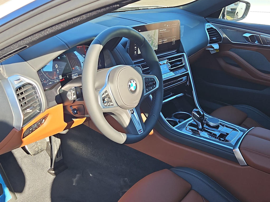 Thumbnail: 2026 BMW 8 Series - 2