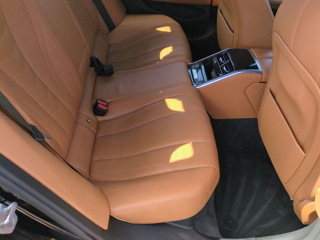 2022 BMW 8 Series 840i 20