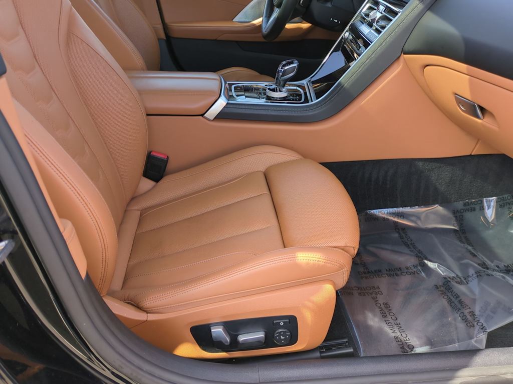 2022 BMW 8 Series 840i 22
