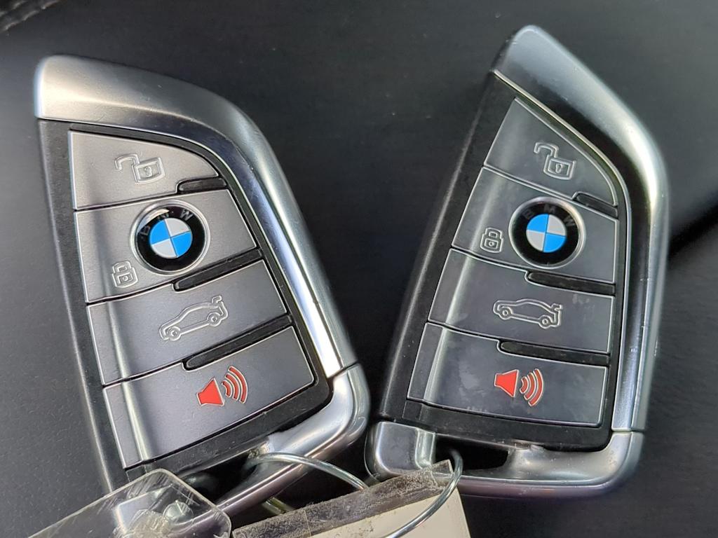 Thumbnail: 2022 BMW 8 Series - 38