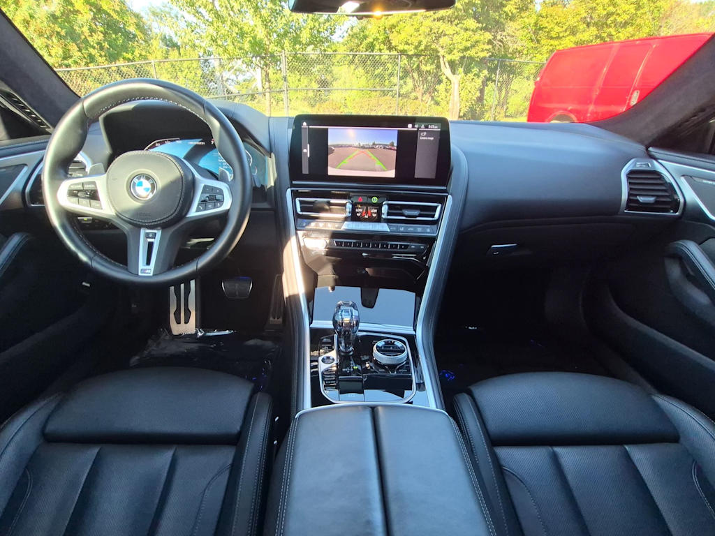 Thumbnail: 2024 BMW 8 Series - 10