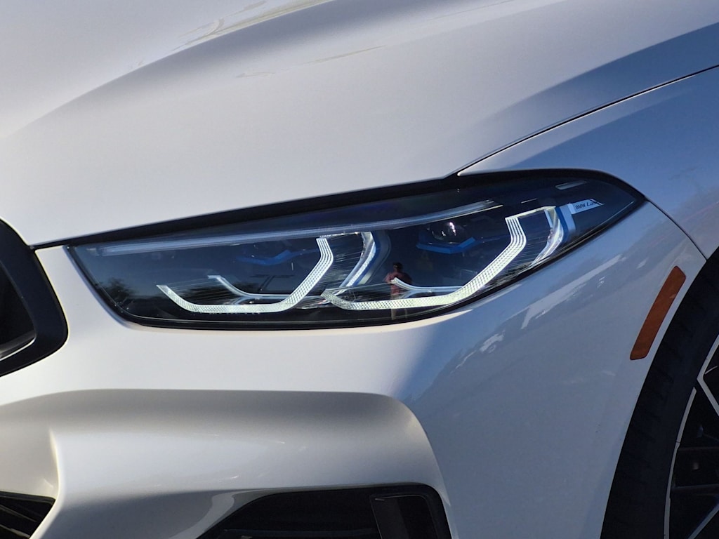 Thumbnail: 2024 BMW 8 Series - 23
