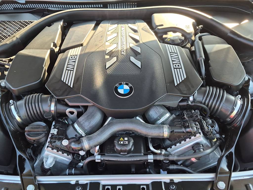 Thumbnail: 2024 BMW 8 Series - 9