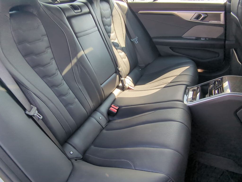 Thumbnail: 2023 BMW 8 Series - 28