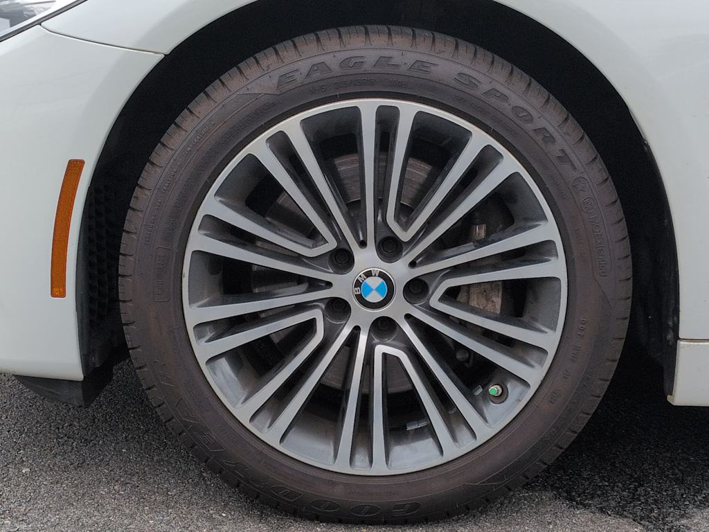 Thumbnail: 2018 BMW 5 Series - 8