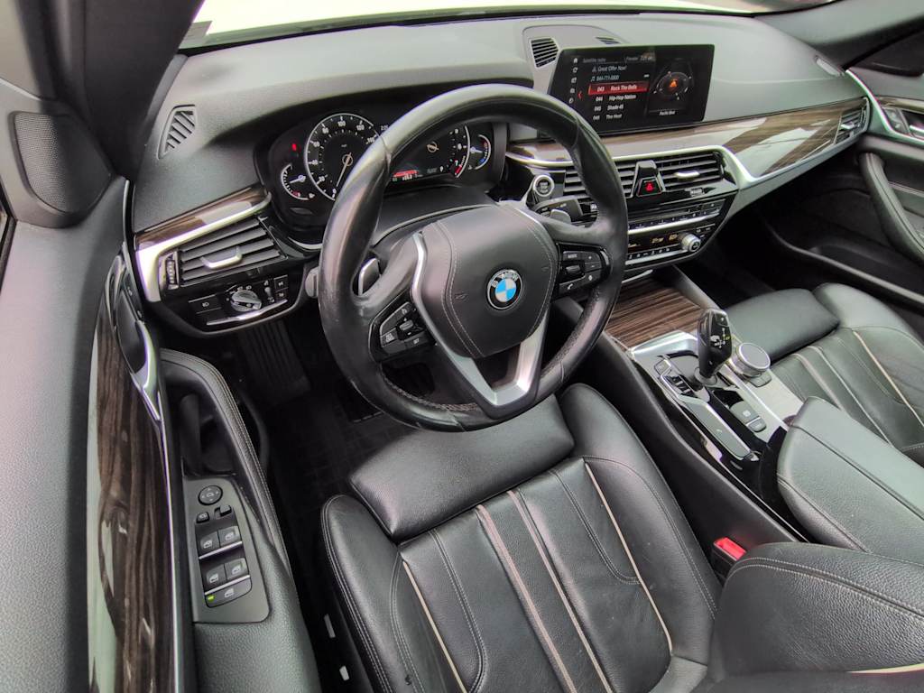 Thumbnail: 2018 BMW 5 Series - 2