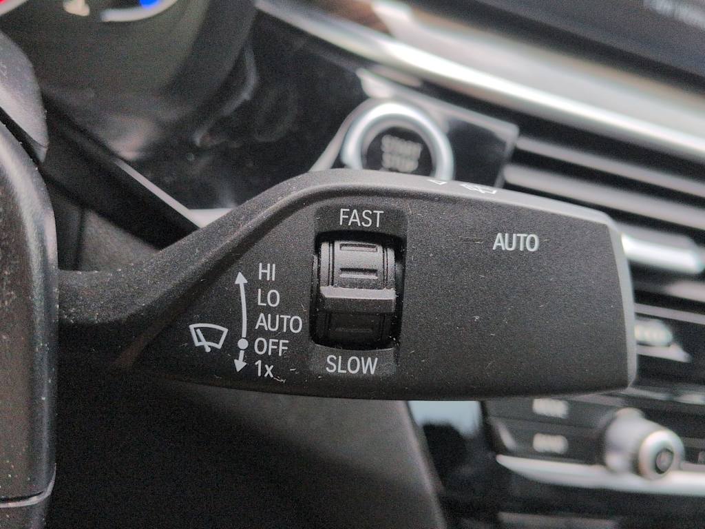 Thumbnail: 2018 BMW 5 Series - 15