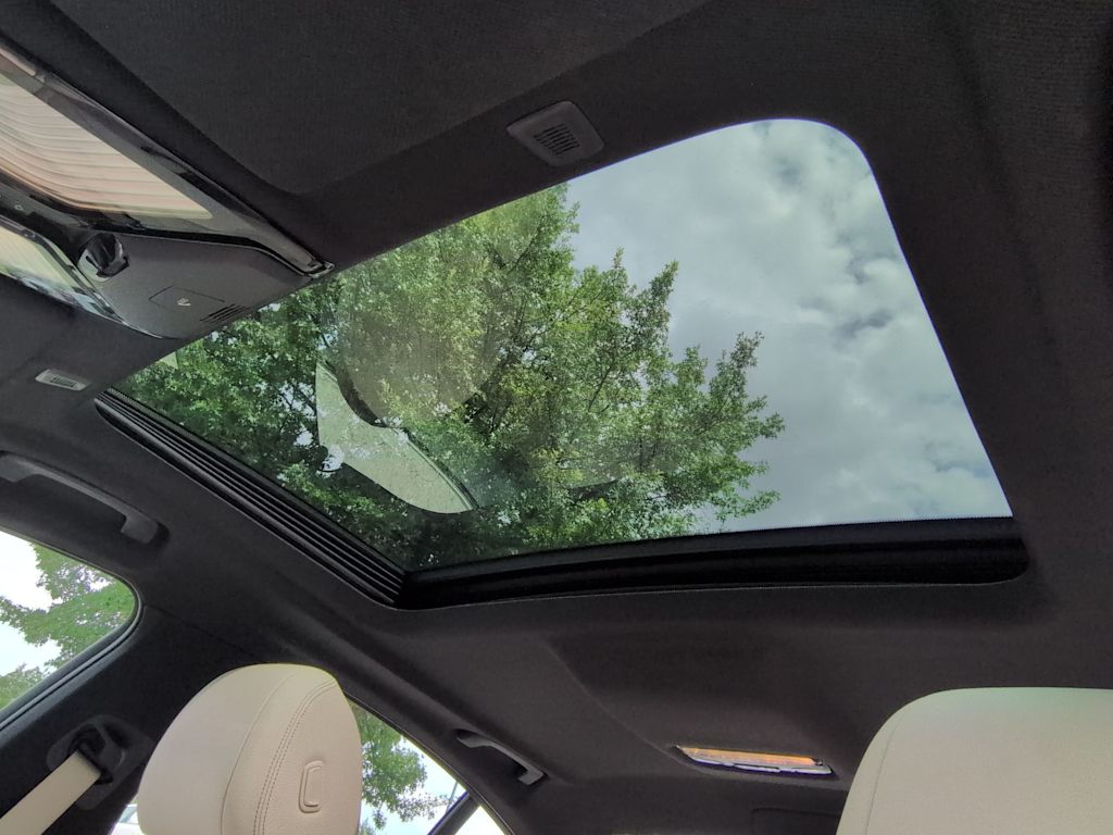 Thumbnail: 2020 BMW 5 Series - 28